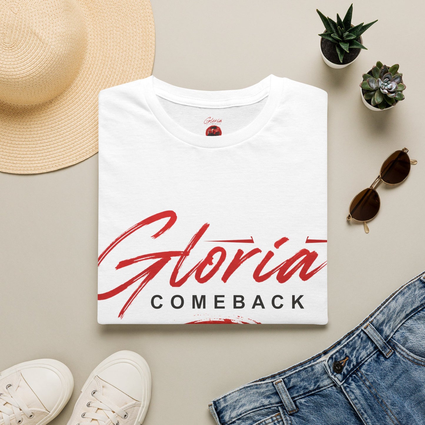 Gloria Comeback T-Shirt — Retro Red Script Graphic Tee