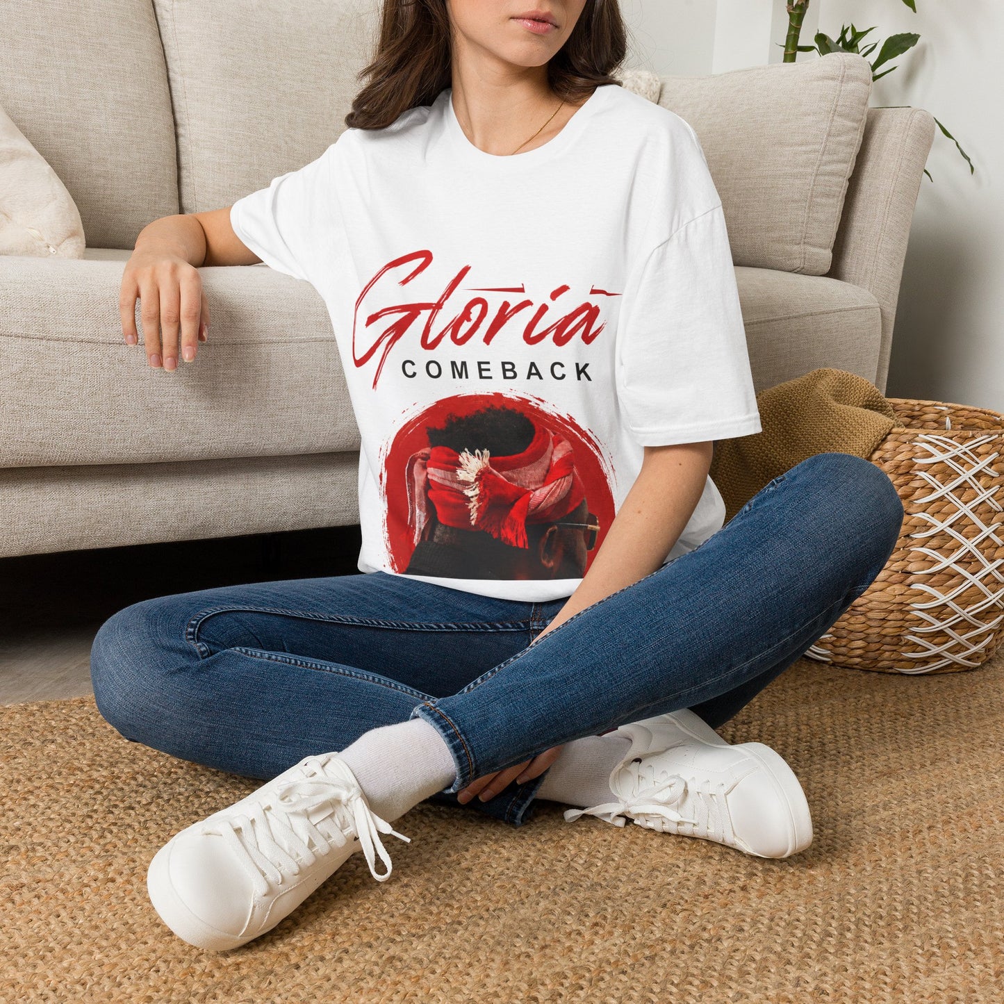 Gloria Comeback T-Shirt — Retro Red Script Graphic Tee